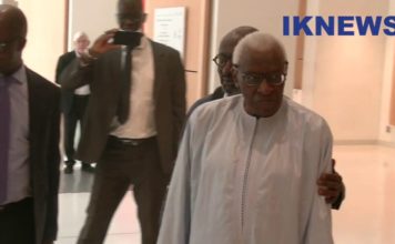 L’arrivée de Lamine Diack, ancien Président de la Fédération Internationale de l’athlétisme au Tribunal de Paris ce lundi 15 juin