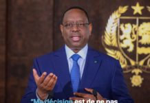 Sénégal: Macky Sall forcé d’abandonner à la dernière minute sa candidature pour un troisième mandat.